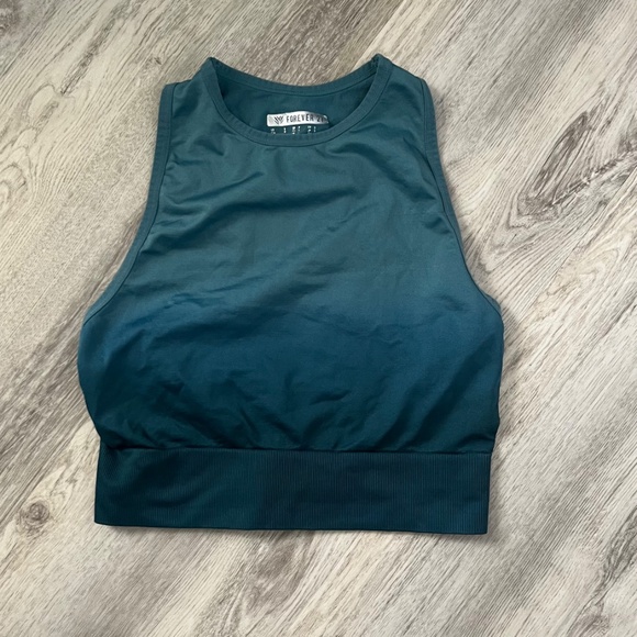 Forever 21 Active Crop Top – Size S (Small) - Picture 2 of 8